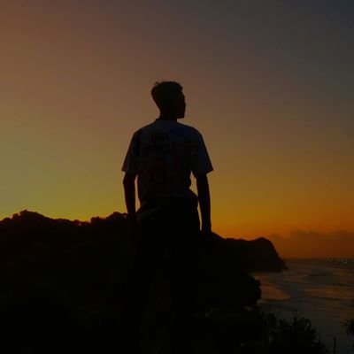 ucup20_'s profile picture. Pray, strive, be patient and grateful.