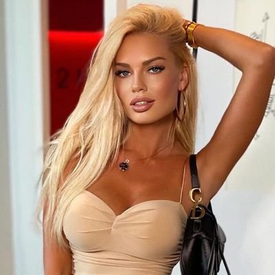 altswealth's profile picture. 