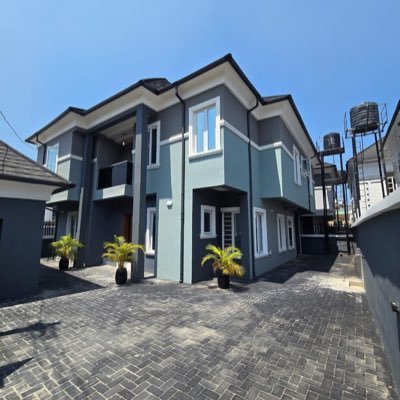 Djalphabet3's profile picture. DJ🎧 realtor 🏠 into men’s wears 👔👖I’m active send us a dm..📍 Lagos