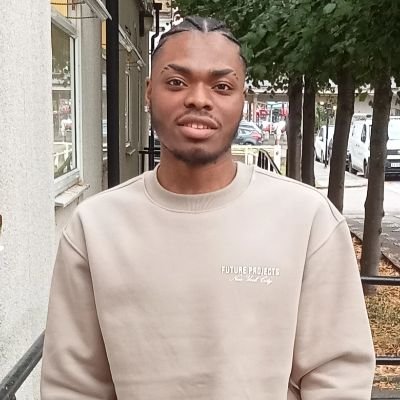 djkyzz_'s profile picture. 🎧 DJ ▪️🎙️ Radio Presenter ▪️📲 IG: @DjKyzz 💿 Link for mixes down below