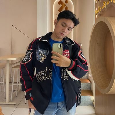 Shxrimu's profile picture. aku cosplee