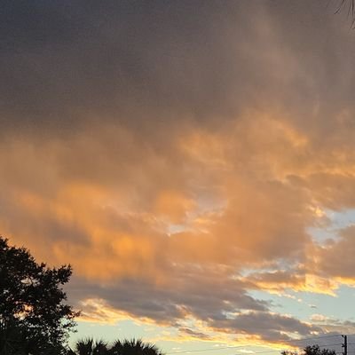 Valan_LopezWX's profile picture. Skywarn Spotter | Severe Weather Enthusiast | Soon to be Storm Chaser | Exceptional Far Out Forecaster