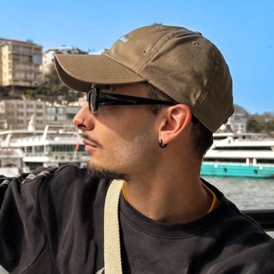 eliolelann's profile picture. RCDE // 🇪🇸🇫🇷 // Au @Senat