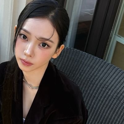 dashzzle's profile picture. 