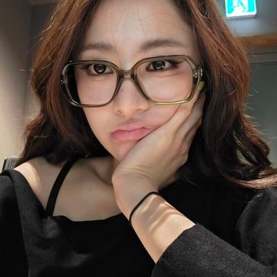 yunjingarut's profile picture. 