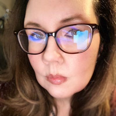 TString5's profile picture. 