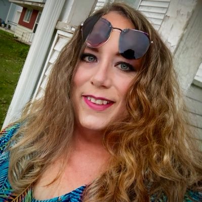 BonzoMinnesota's profile picture. Sinéad Ní Mhóráin.   Tardigrades are my spirit creature.MAGAts are deeply ill know-nothings.