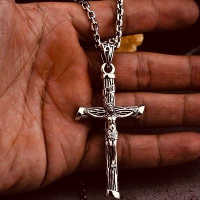 Bakary842513531's profile picture. no matter how you living the life never forget the one having it and that’s the Lord ✝️