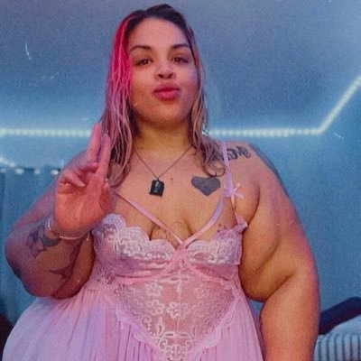 SsbbwMissBlue's profile picture. Plus size goddess worth worshipping…menu doesn't have what you're looking for? Send me a message,we'll chat about it! Available For MEETS & FT sessions . HMU🤙