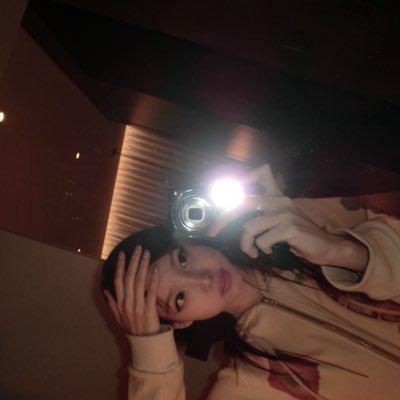 sweettallker9's profile picture. So done, da-da, my lipstick, 예뻐 #TDOONGI #SVT #TYtrack