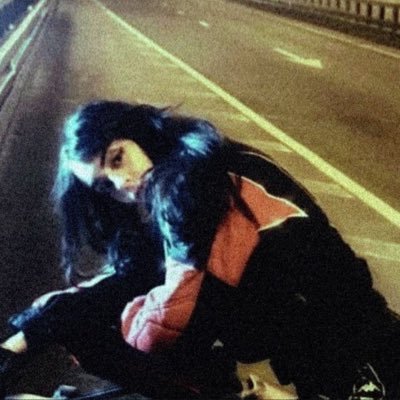 weeeeevee's profile picture. 