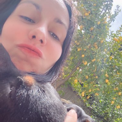 martiriolandia2's profile picture. a ser felices os vais al threads