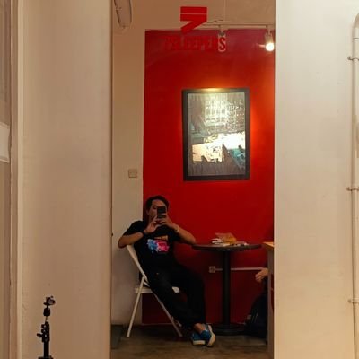 penikmatburger's profile picture. Kalangan Terbatas, Maaf Jika