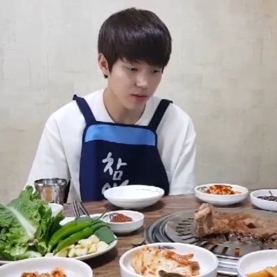 onsinghee's profile picture. 상숭 끼운을 타고 원하는 것들을 모두 쟁취하게 됩니다. 슬프거나 힘든 일이 생겨도 걱정할 필요 없숭니다. 끼쁜 일은 두 배로 생길 테니끼요.