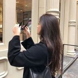 Zrerhui497124's profile picture. I am a wanderer with a curious heart.