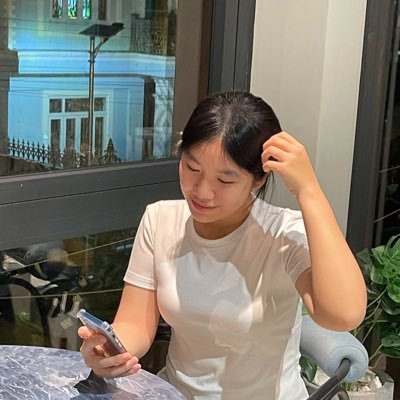 maidan_yh's profile picture. 여기서 여러 아이돌을 응원하고 있어요 🩵🫧✨