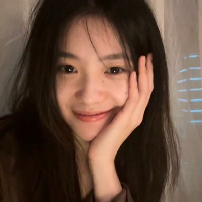 lill_liii's profile picture. 