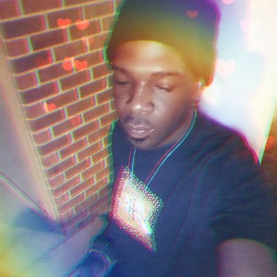 TheWayiR25's profile picture. Shorty got good vibes 💯💋
Snapchat: ShorteeyRaye21
Facebook:Monniestarr