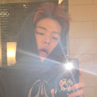 tznj10's profile picture. 