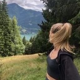 Qiefau2574407's profile picture. 