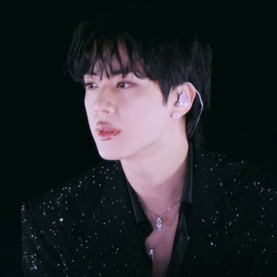 MylittlelambJIN's profile picture. 🩵📹