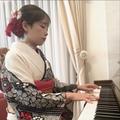 momopipipiano's profile picture. モモです🍑/ピアノと日常について投稿🕊️