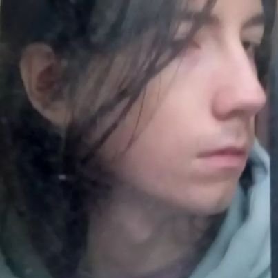 Lightstream01's profile picture. 22 year old transsexual woman who likes to write poetry, watch 2000s Tv shows, play videogames on Xbox and Pc, tweet random shit, play guitar and read. 
😏🤌