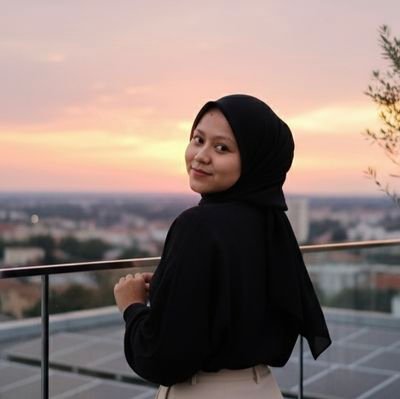 lmfdaa's profile picture. 