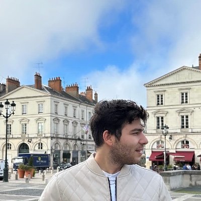 DStreamhq's profile picture. Souls gazisi-Rock müzik sever.  Bazen  https://t.co/YPLrWuWl9W adresinde yayın yapıyorum.