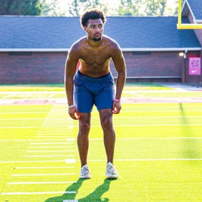 keyahjaesmyre15's profile picture. C/O 2027 {5’11 179} (RB, WR,DB) maiden highschool #6 NC |GPA:3.75 |Number:828-455-6048 Email:keyahjaesmyre487@gmail.com