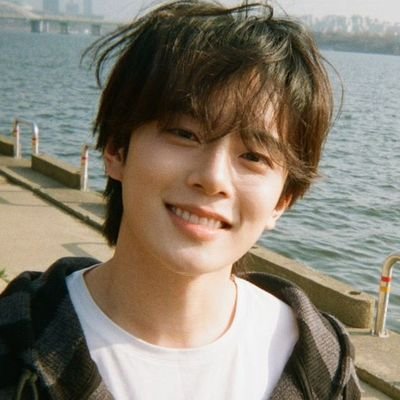 vanillagyul's profile picture. multi ☆ kang seungsik ୨ৎ────                                             else bb verrer alice closer forx AnD RUi myday +