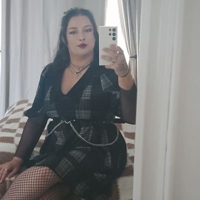 lottielouise146's profile picture. I adore you all ❤️🖤❤️

25

She/her