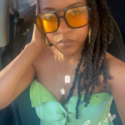 ForeverLesFos_'s profile picture. be there for yourself🫶🏽