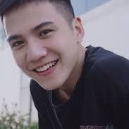 zu9HXYrkNg's profile picture. 🌙 vibes de minuit · ✨ rêveur parisien