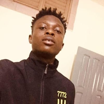 uzogovernment's profile picture. expect nothing!