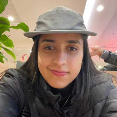 Moniqueduartc's profile picture. 