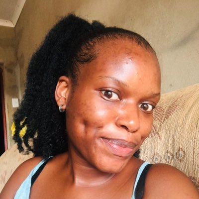 MpfumeleloC's profile picture. 