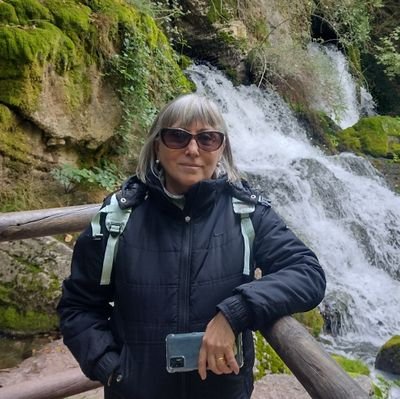 airedelluna's profile picture. 