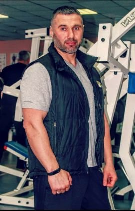 44_oleg12198's profile picture. 