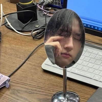 0126imimimim's profile picture. 그게 되나 적당히 좋아하는게