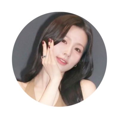 miyeonios's profile picture. ♡‌ ꣒ ׄ 𓈒 ⏜ “a pixel-perfect enchanter chronicling romantic sentences, her plump lips suddenly kissed by scintillation, cho miyeon.” .. ໒꒱
