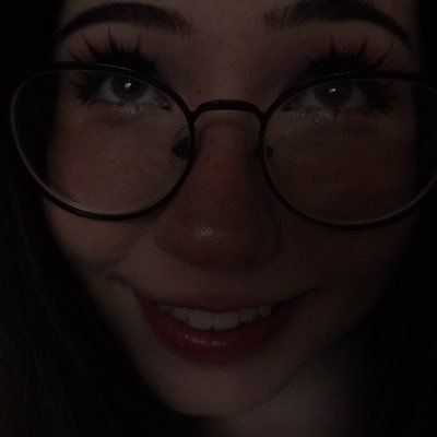 SluttySophia1's profile picture. She/her  19 Bi DMs open for everyone. i love to share. Switch. too many kinks to count  fun fact: i'm a huge #goonette