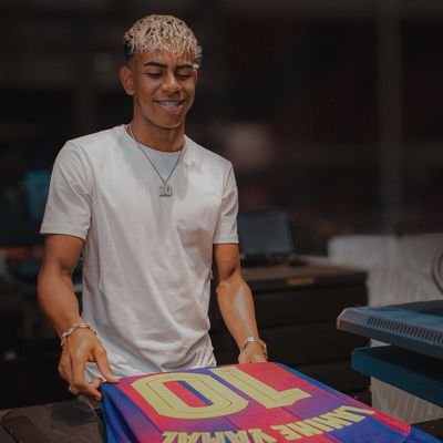 deyjee1's profile picture. FC Barcelona 💙❤️ || Civil Engineering Student 👷🏗️