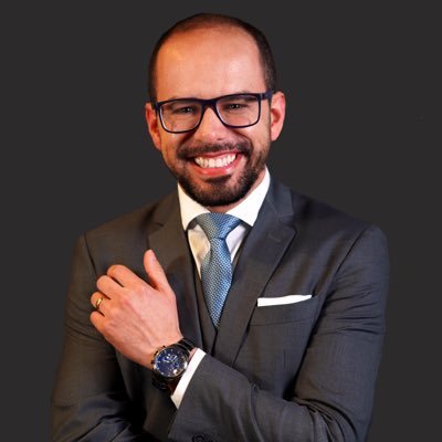 admlucasfonseca's profile picture. Leia meu livro: O céu não é o limite! É o alvo.📕