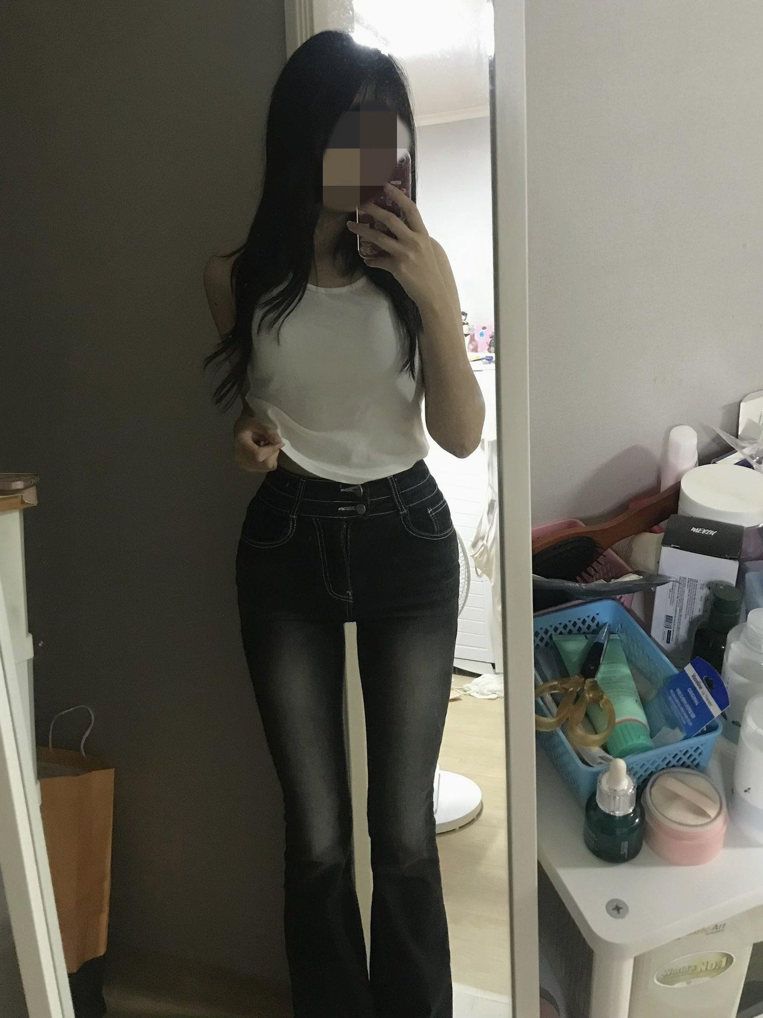 Vivianneyl13457's profile picture. 離婚済み。