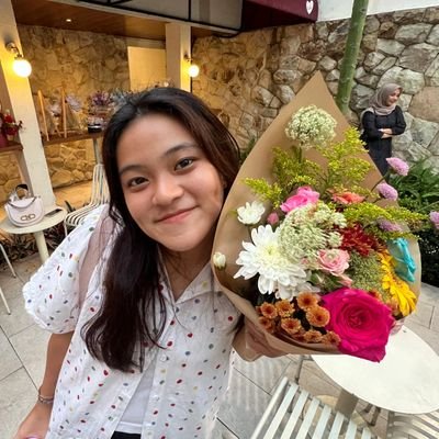 pinkibium's profile picture. His grace is sufficient for me, for His power is made perfect in weakness 💗