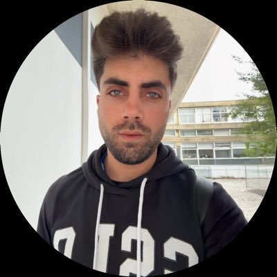 complix0's profile picture. 🇵🇸🇯🇴🇬🇧UCL📚They keep calling me Savage