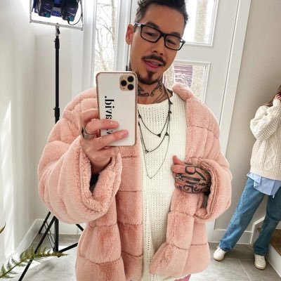 sean_altemose1's profile picture. signed Wilhelmina NY | LA | Miami the light doesn’t tell the whole story