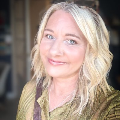 natashaeaster's profile picture. Loves Scotland 🏴󠁧󠁢󠁳󠁣󠁴󠁿, folk music, food, wood, birds and anything water related 🌊 ⛵️