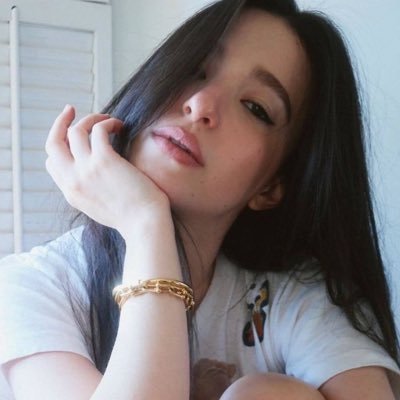 anakincries's profile picture. one day, the sadness will end